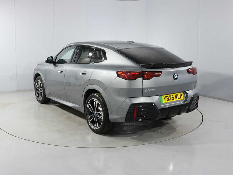 2025 (25) BMW iX2 150kW eDrive20 M Sport 65kWh 5dr Auto 5442870