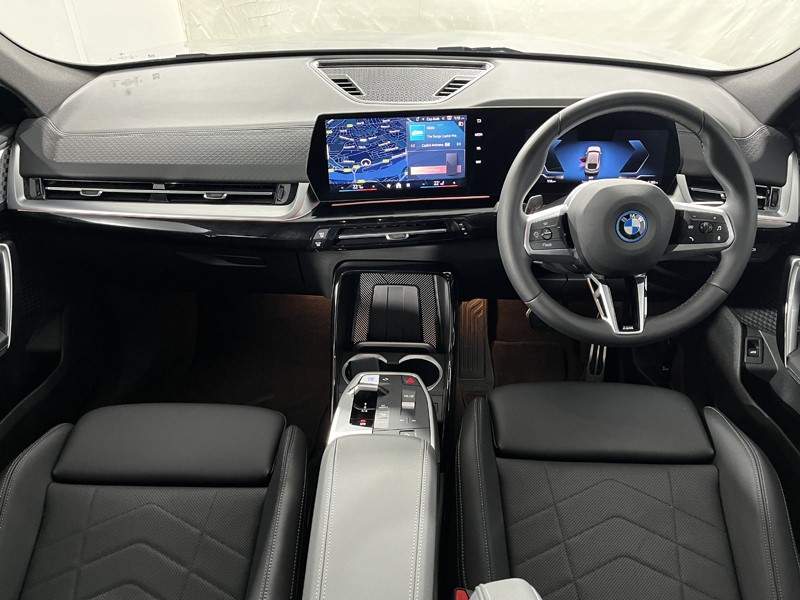 2025 (25) BMW iX2 150kW eDrive20 M Sport 65kWh 5dr Auto 5442872