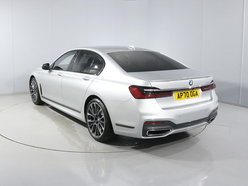 2020 (70) BMW 7 SERIES 730d M Sport 4dr Auto 1