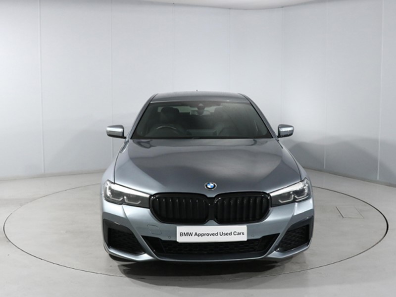 2022 (22) BMW 5 SERIES 520d MHT M Sport 4dr Step Auto 5457171