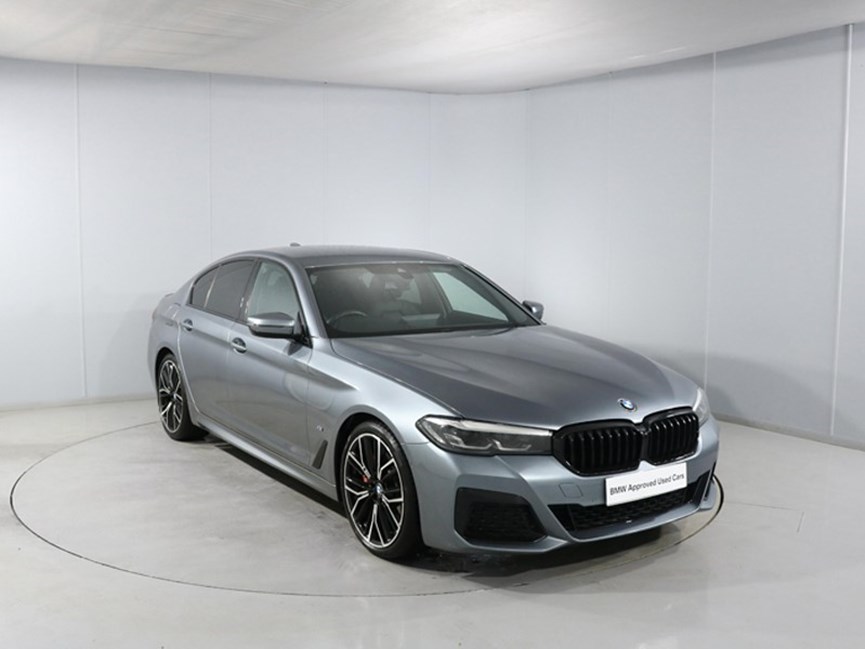 2022 (22) BMW 5 SERIES 520d MHT M Sport 4dr Step Auto