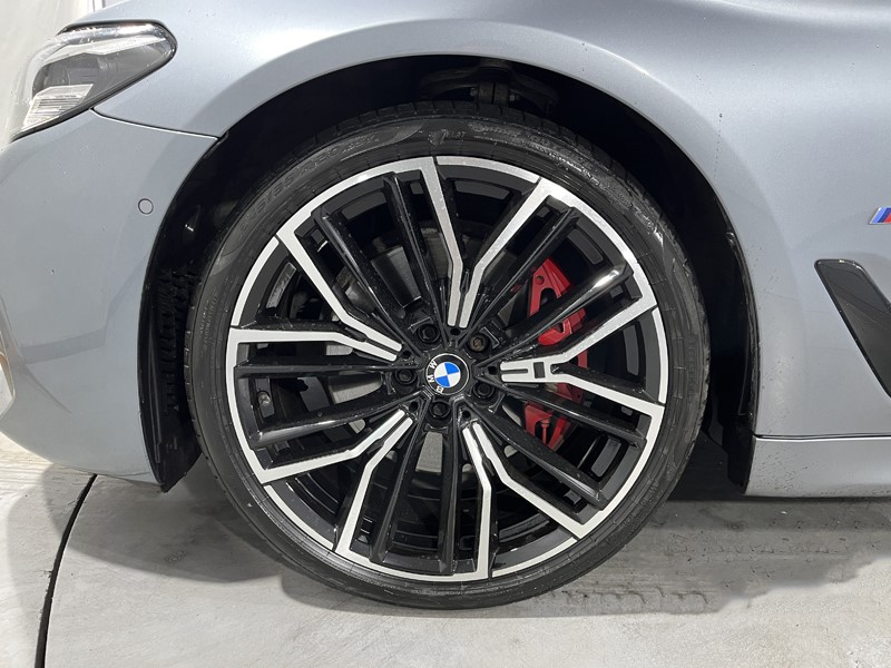 2022 (22) BMW 5 SERIES 520d MHT M Sport 4dr Step Auto 5457169