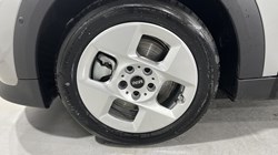 2025 (75) MINI COOPER 1.5 C Classic 5dr Auto 5484233