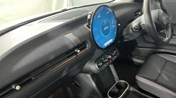 2025 (75) MINI COOPER 1.5 C Classic 5dr Auto 5484226