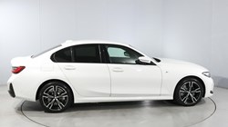 2025 (25) BMW 3 SERIES 330e 22.3 kWh M Sport 4dr Step Auto 5446145