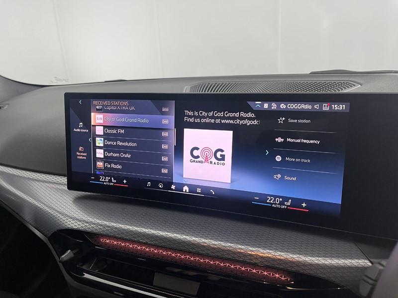 2025 (25) BMW 3 SERIES 330e 22.3 kWh M Sport 4dr Step Auto 5446169