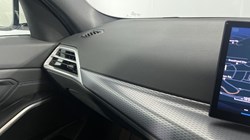2025 (25) BMW 3 SERIES 330e 22.3 kWh M Sport 4dr Step Auto 5446168