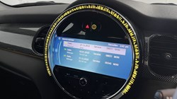 2022 (72) MINI HATCHBACK 1.5 Cooper Exclusive 3dr Auto 5441329
