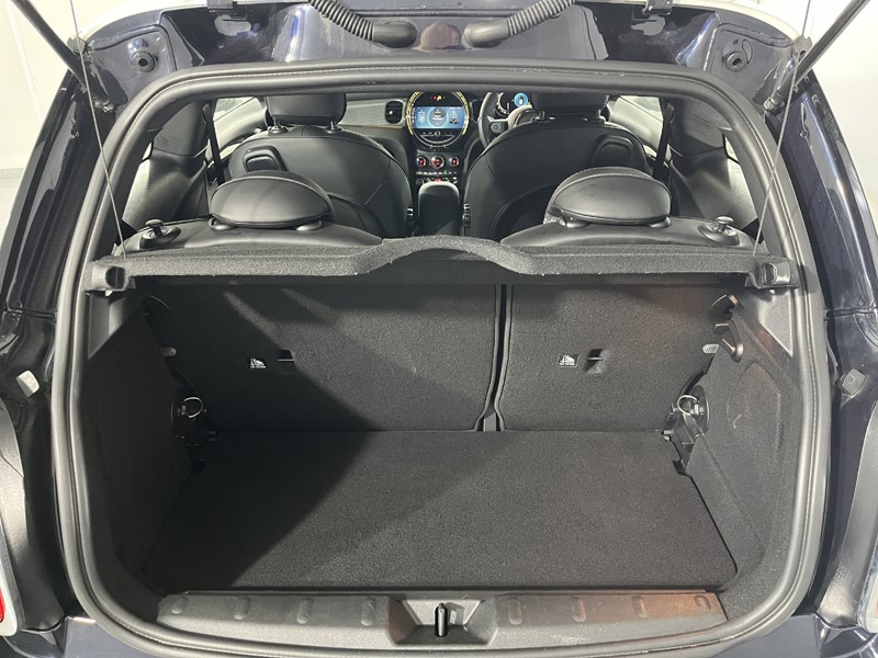 2022 (72) MINI HATCHBACK 1.5 Cooper Exclusive 3dr Auto 5441313