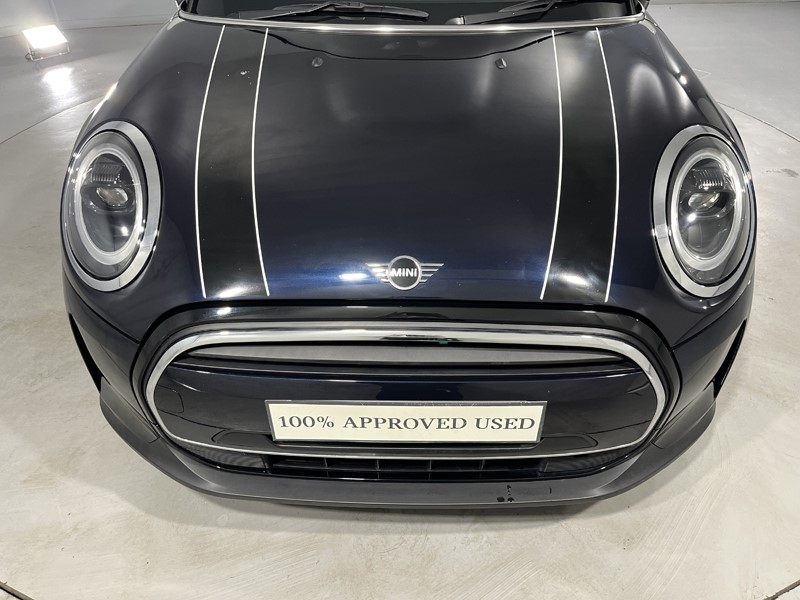 2022 (72) MINI HATCHBACK 1.5 Cooper Exclusive 3dr Auto 5441336