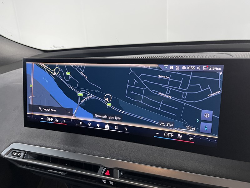 2025 (75) BMW iX 300kW xDrive45 M Sport 101kWh 5dr Auto 5470983