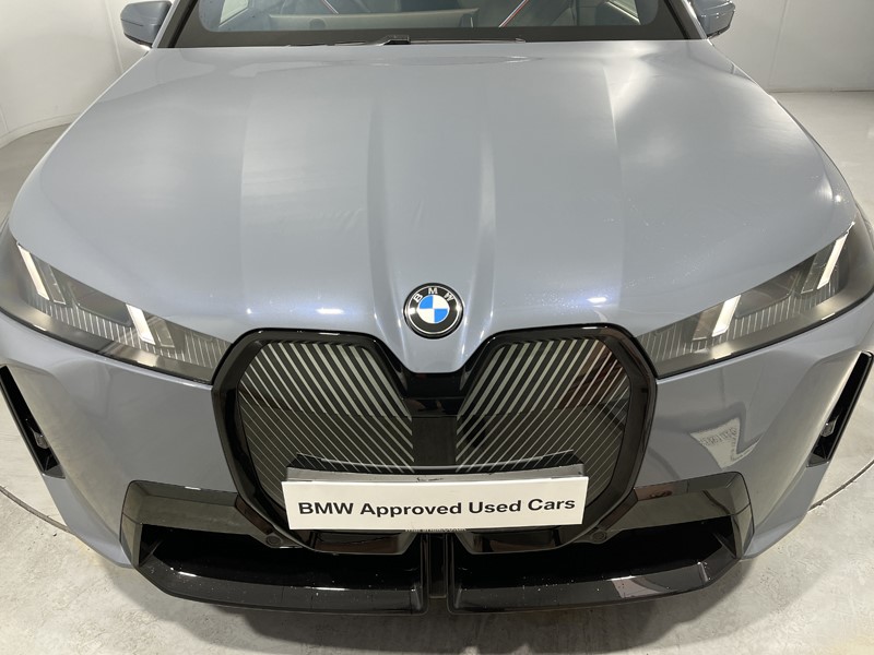 2025 (75) BMW iX 300kW xDrive45 M Sport 101kWh 5dr Auto 5471007