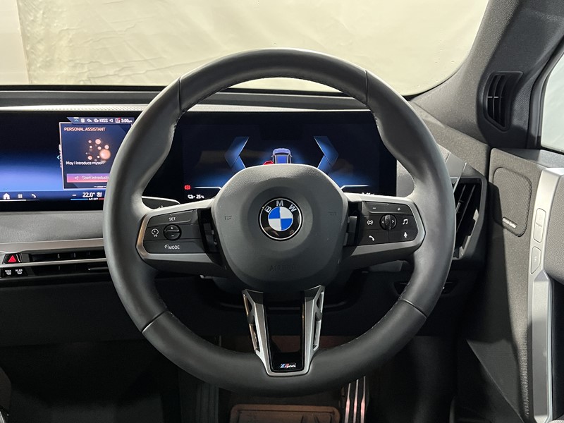 2025 (75) BMW iX 300kW xDrive45 M Sport 101kWh 5dr Auto 5470970