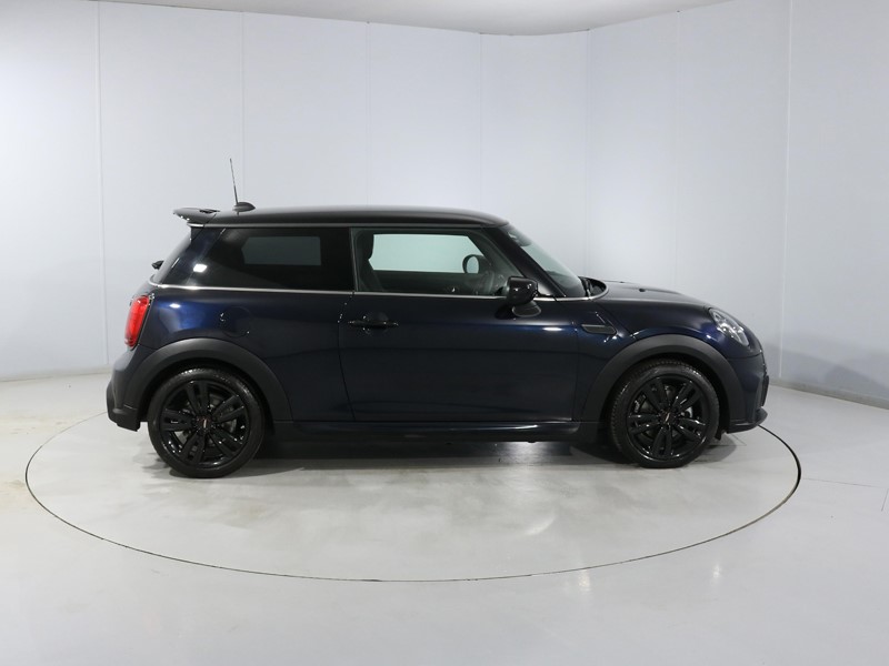 2023 (23) MINI HATCHBACK 1.5 Cooper Sport 3dr 5476207