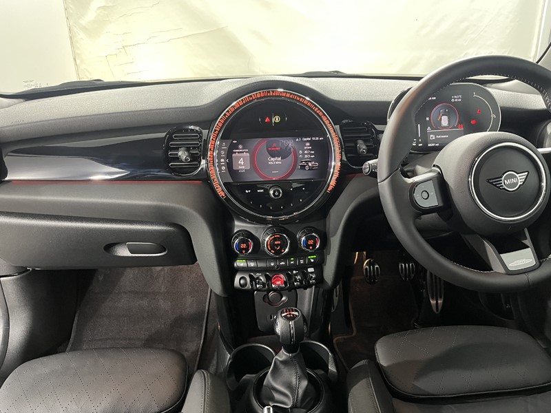 2023 (23) MINI HATCHBACK 1.5 Cooper Sport 3dr 5476208