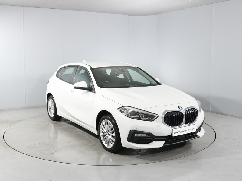2024 (24) BMW 1 SERIES 116d SE 5dr Step Auto [Live Cockpit Professional]