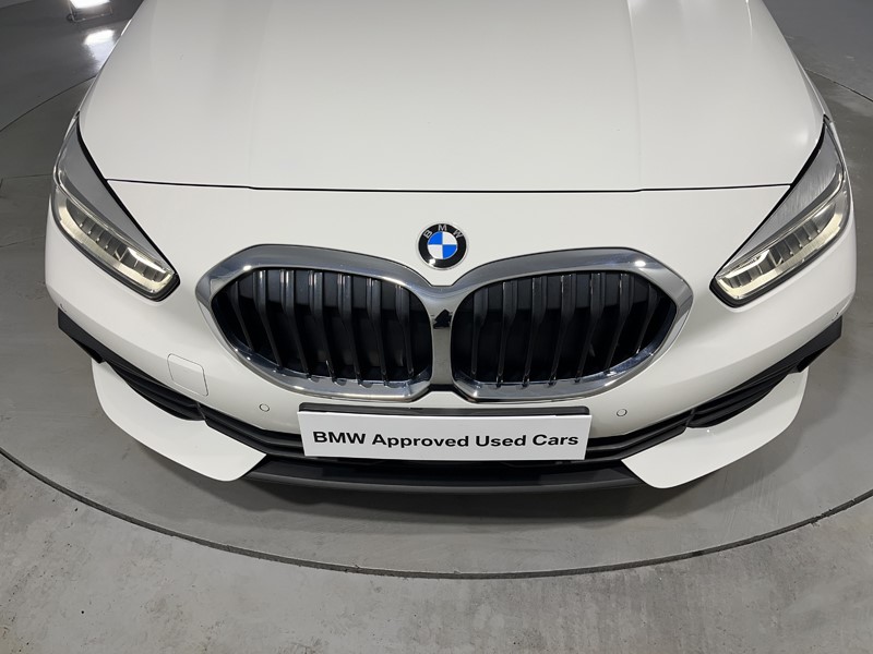 2024 (24) BMW 1 SERIES 116d SE 5dr Step Auto [Live Cockpit Professional] 5457459