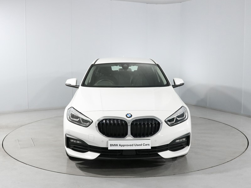 2024 (24) BMW 1 SERIES 116d SE 5dr Step Auto [Live Cockpit Professional] 5457434