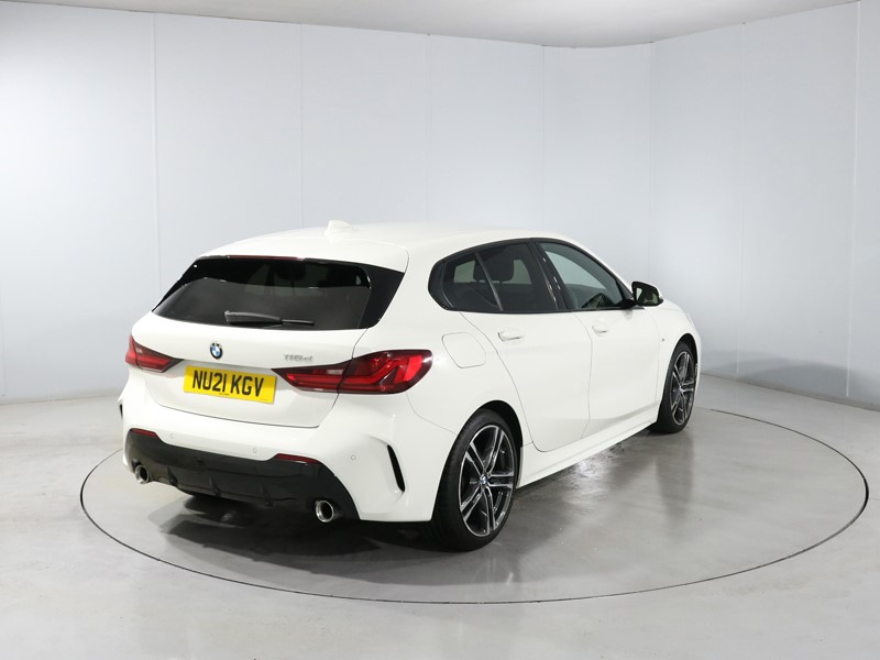 2021 (21) BMW 1 SERIES 118d M Sport 5dr 5457113