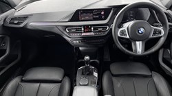 2021 (21) BMW 1 SERIES 118d M Sport 5dr 5457071