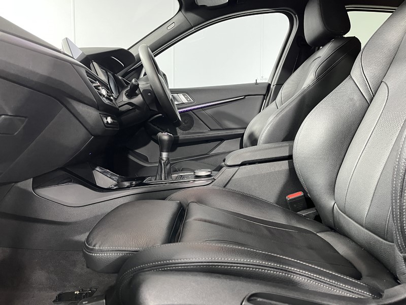 2021 (21) BMW 1 SERIES 118d M Sport 5dr 5457102