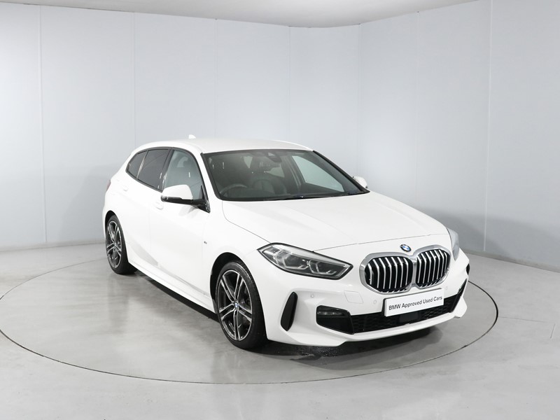 2021 (21) BMW 1 SERIES 118d M Sport 5dr