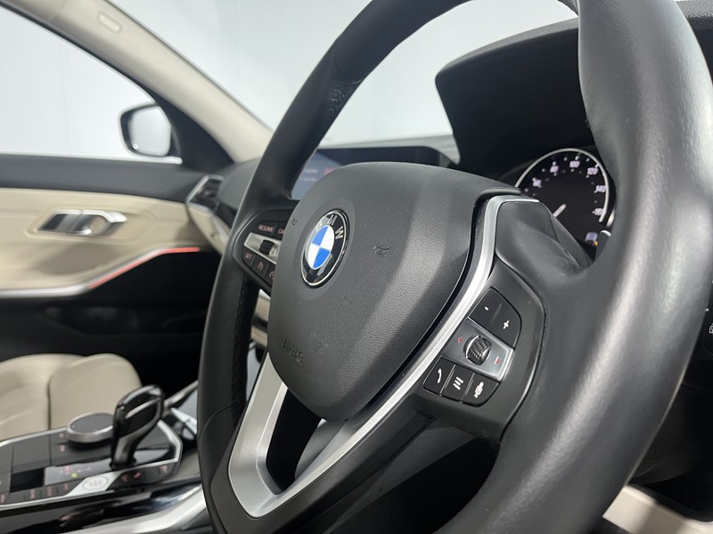 2019 (69) BMW 3 SERIES 330i Sport 5dr Step Auto 5476267