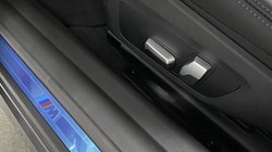 2022 (22) BMW 2 SERIES 220i M Sport 2dr Step Auto 5528371