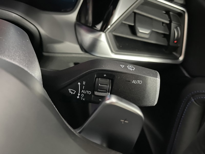 2022 (22) BMW 2 SERIES 220i M Sport 2dr Step Auto 5528360