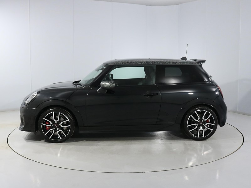 2026 (75) MINI COOPER 2.0 John Cooper Works 3dr Auto 5446657