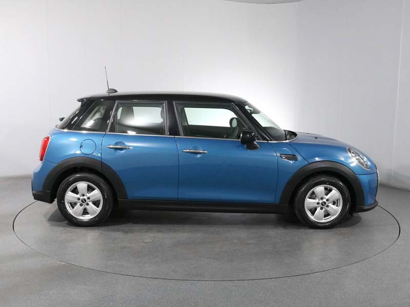2023 (23) MINI HATCHBACK 1.5 Cooper Classic 5dr Auto 5465290