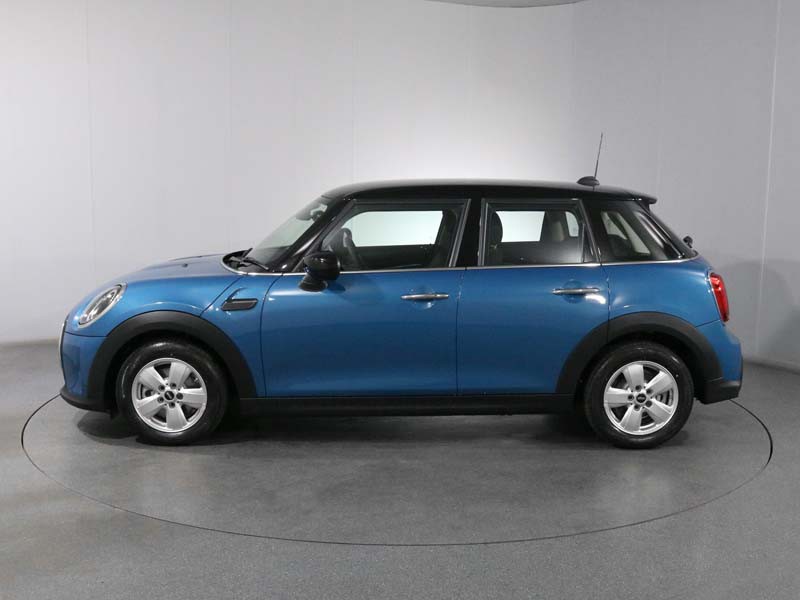 2023 (23) MINI HATCHBACK 1.5 Cooper Classic 5dr Auto 5465338