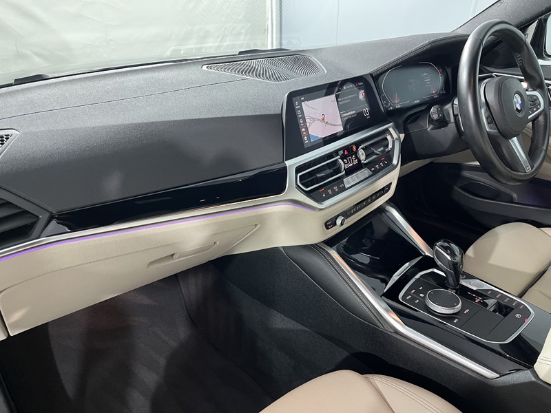 2021 (21) BMW 4 SERIES 420i M Sport Pro Edition 2dr Step Auto 5470772