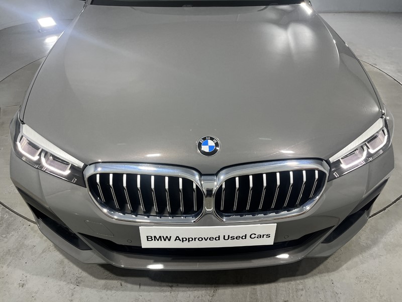 2022 (22) BMW 5 SERIES 520d MHT M Sport 4dr Step Auto 5465017