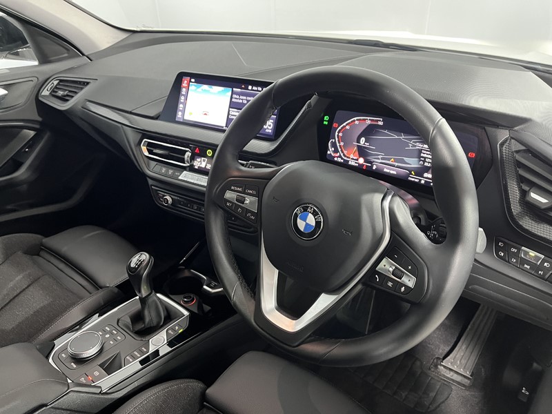 2021 (71) BMW 1 SERIES 118i [136] Sport 5dr 5482112