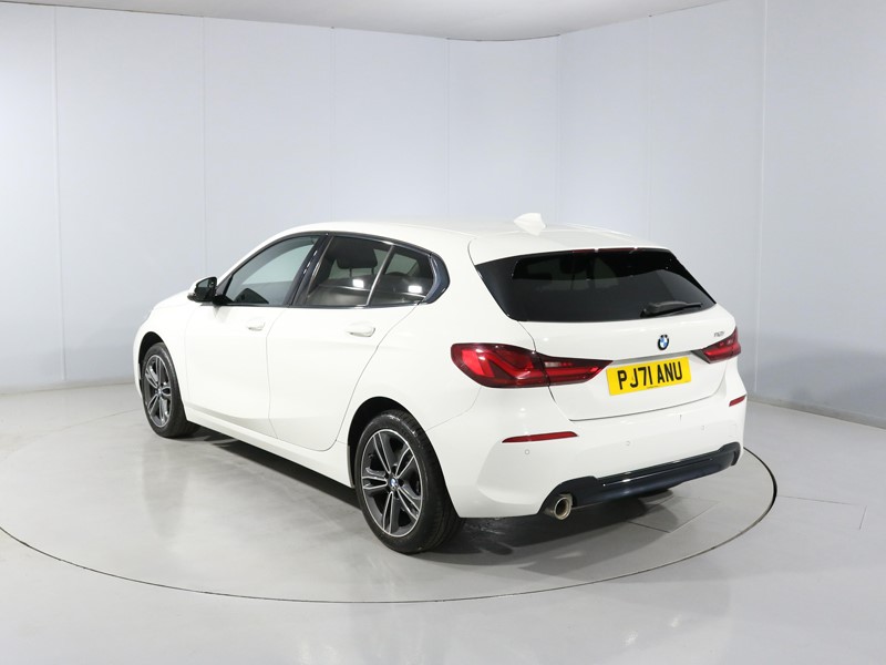 2021 (71) BMW 1 SERIES 118i [136] Sport 5dr 5482108