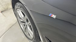 2020 (20) BMW 5 SERIES 520d MHT M Sport 4dr Auto 5465065