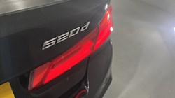 2020 (20) BMW 5 SERIES 520d MHT M Sport 4dr Auto 5465066