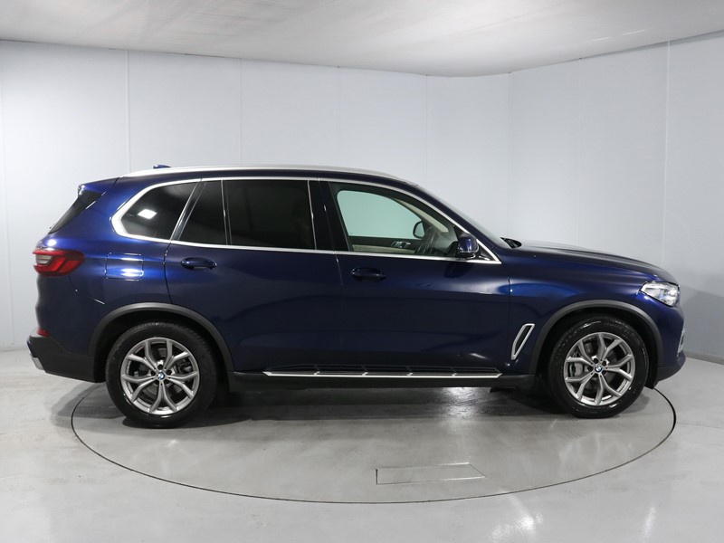2022 (22) BMW X5 xDrive30d MHT xLine 5dr Auto 5456967