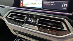 2022 (22) BMW X5 xDrive30d MHT xLine 5dr Auto 5456995