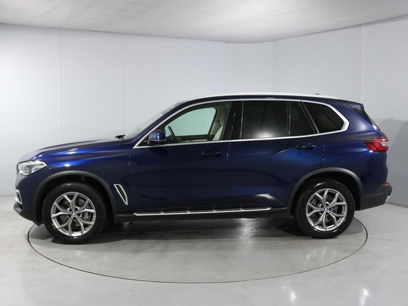 2022 (22) BMW X5 xDrive30d MHT xLine 5dr Auto 5457016