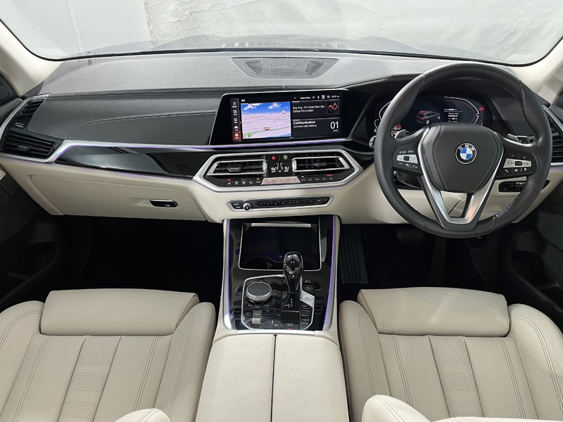 2022 (22) BMW X5 xDrive30d MHT xLine 5dr Auto 5456968