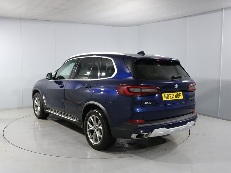 2022 (22) BMW X5 xDrive30d MHT xLine 5dr Auto 5456966