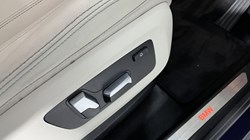 2022 (22) BMW X5 xDrive30d MHT xLine 5dr Auto 5456983