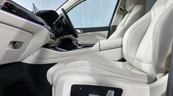 2022 (22) BMW X5 xDrive30d MHT xLine 5dr Auto 5457000