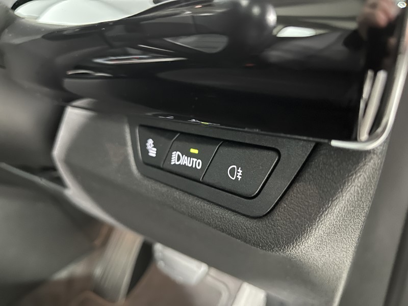 2024 (24) BMW iX1 230kW xDrive30 xLine 65kWh 5dr Auto 5456938