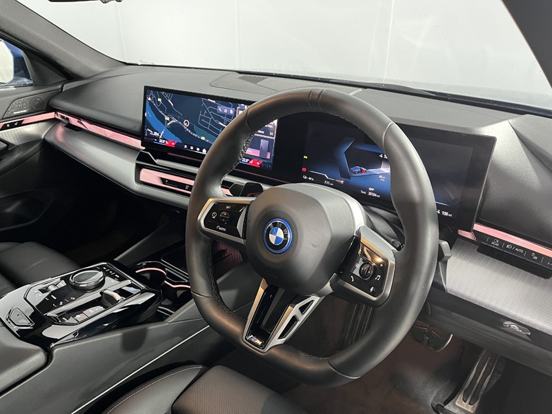 2024 (24) BMW I5 250kW eDrive40 M Sport 84kWh 4dr Auto 5456873