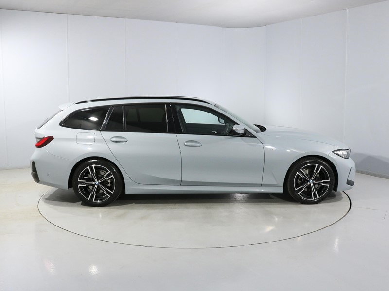 2024 (24) BMW 3 SERIES 320i M Sport 5dr Step Auto 5476296