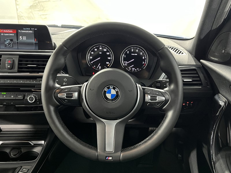 2019 (19) BMW 1 SERIES 118i [1.5] M Sport Shadow Edition 5dr 5495565