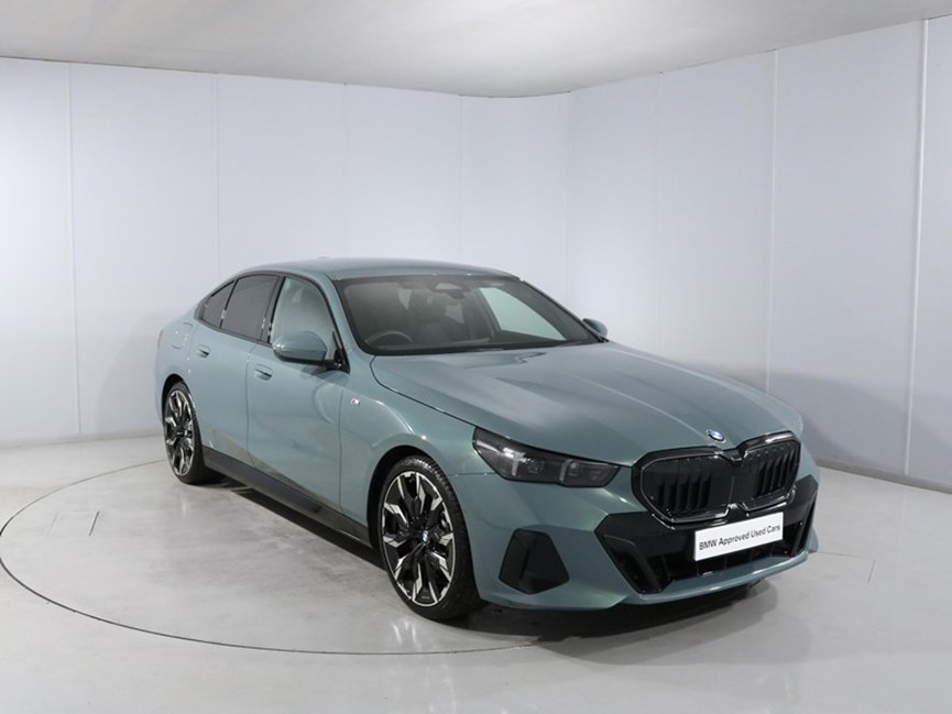 2026 (75) BMW 5 SERIES 520i M Sport Pro 4dr Auto